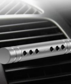 Car Perfume Outlet Car Aromatherapy Core Car Fragrance Lasting Light Fragrance Solid Balm Car Supplies (Color: Silver)