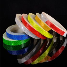 Car and motorcycle bicycle reflective stickers mountain bike luminous stickers dead fly bicycle wheel body sticker (Color: gules)